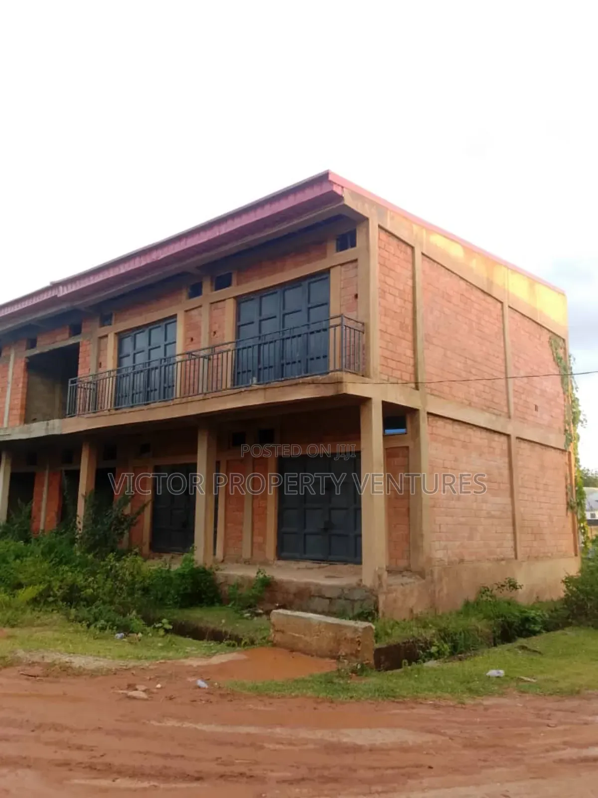 Commercial Warehouse Shop in Kubwa