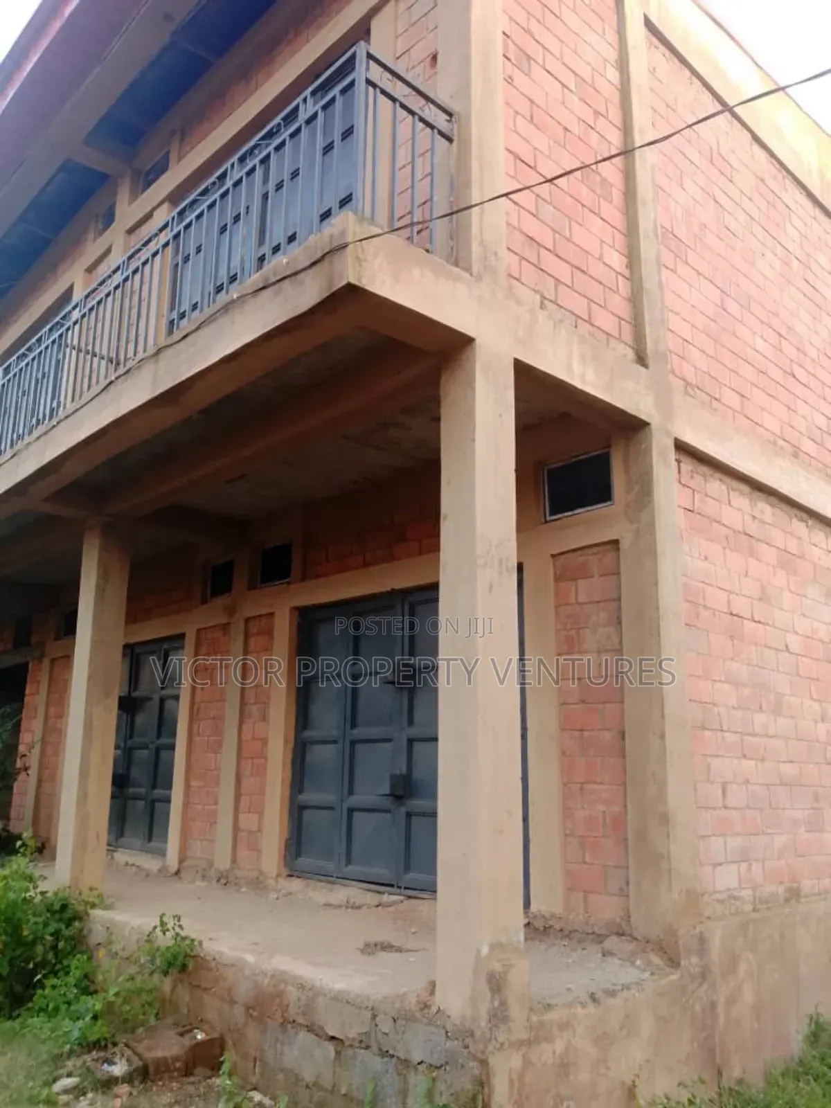 Commercial Warehouse Shop in Kubwa