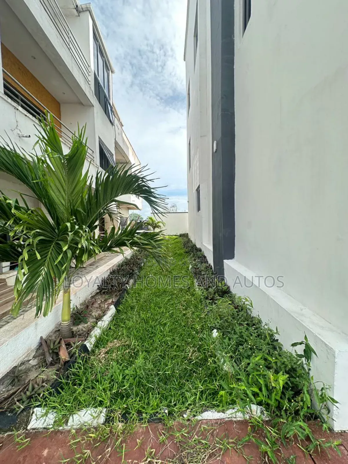 Furnished 5bdrm Duplex in Orchid, Lekki for sale in Lekki
