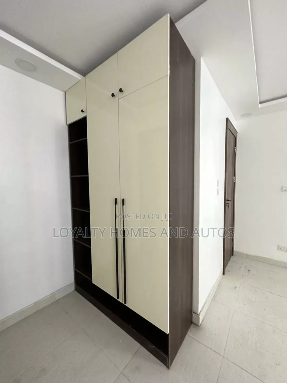 Furnished 5bdrm Duplex in Lekki Phase 1 for sale in GRA Phase 2 Shangisha