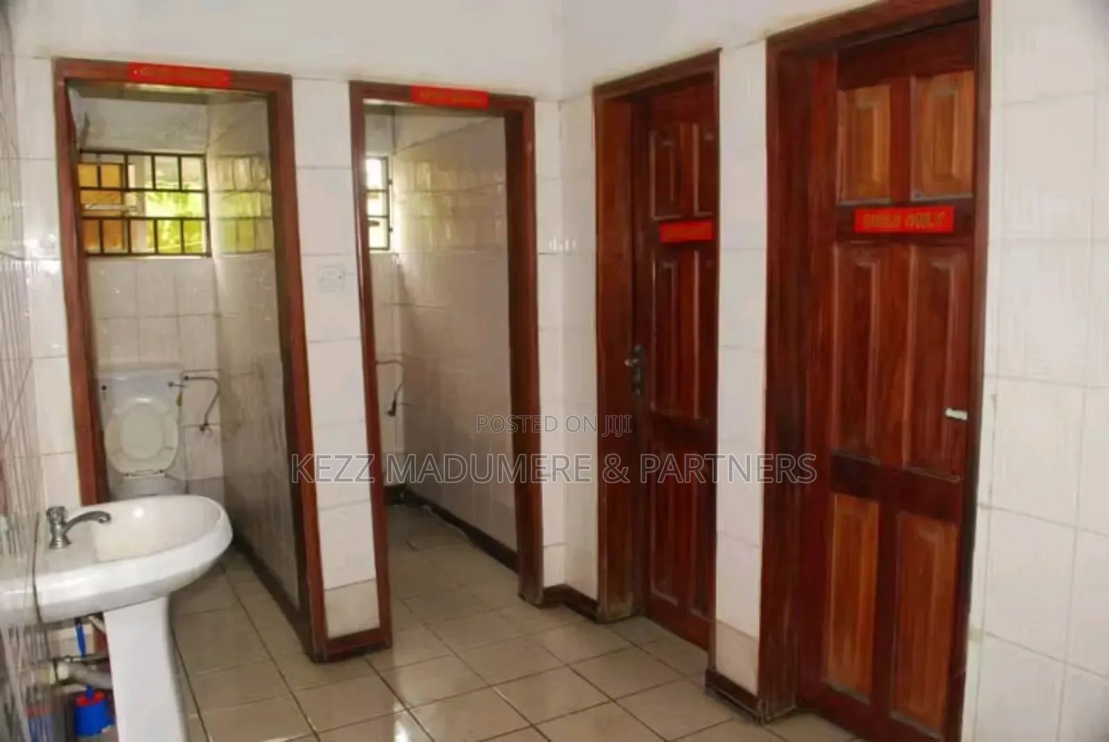 For Sale: Functional School at Off Iwofe Road ,Ph in Port-Harcourt