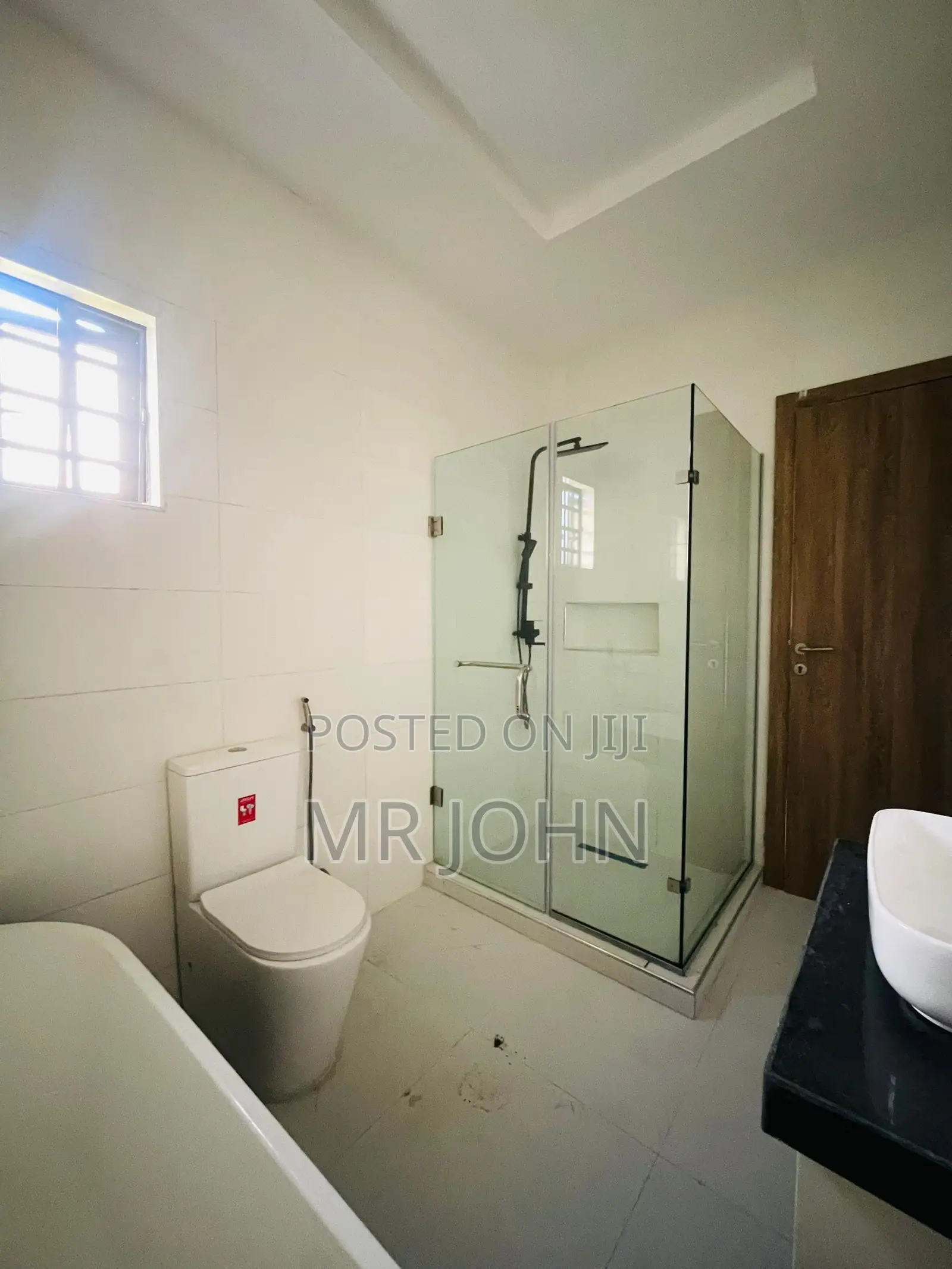4bdrm Duplex in Bj Pr, Lekki for sale in Lekki