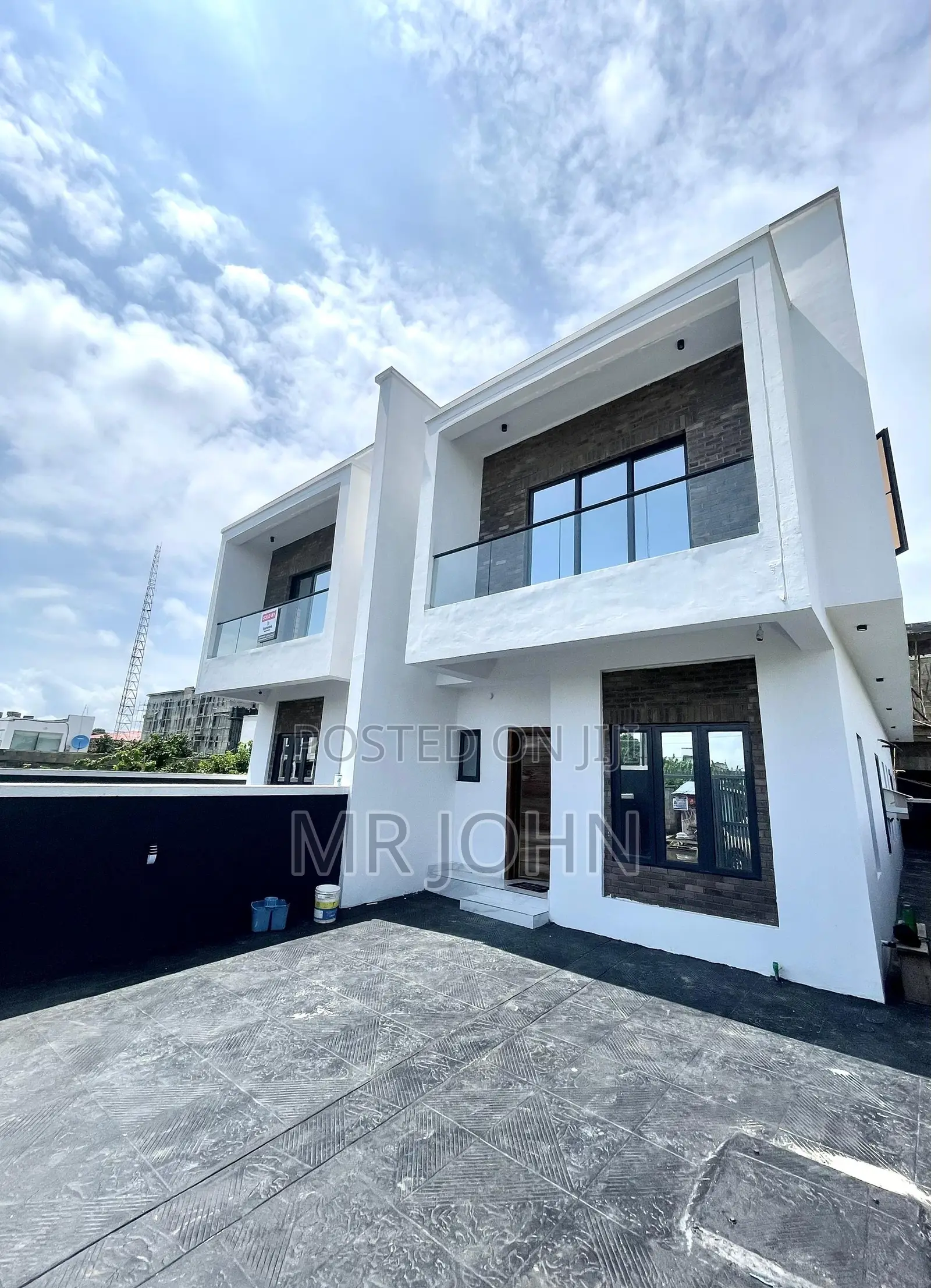 4bdrm Duplex in Bj Pr, Lekki for sale in Lekki
