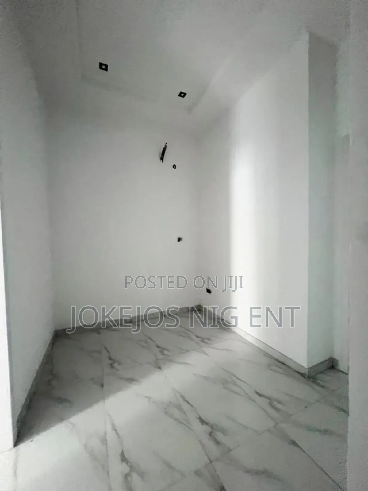 4bdrm Townhouse/Terrace in Ikota Gra for sale in Ikota