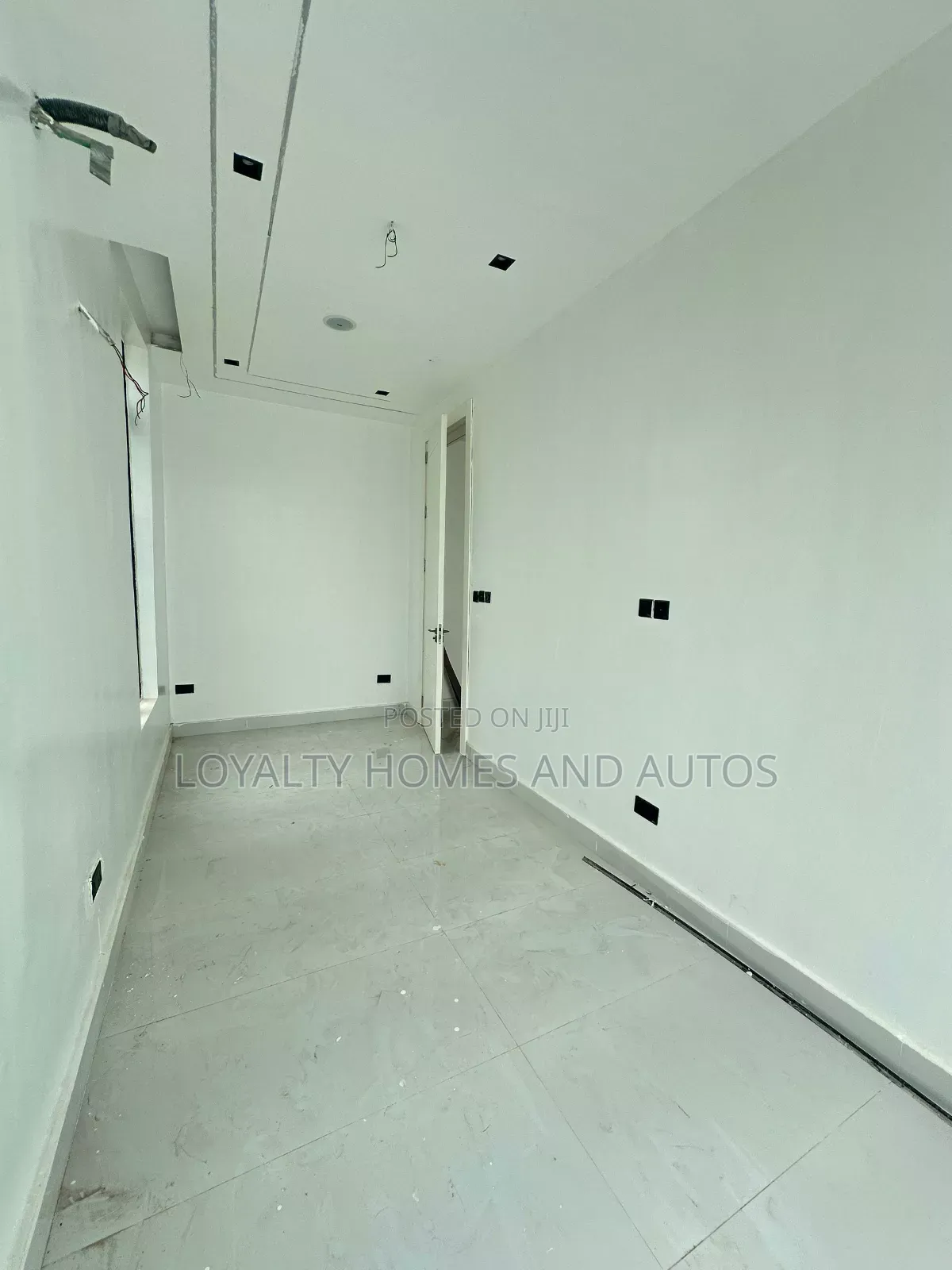 Furnished 5bdrm Duplex in Lekki Phase 1 for sale in Lekki Phase 1