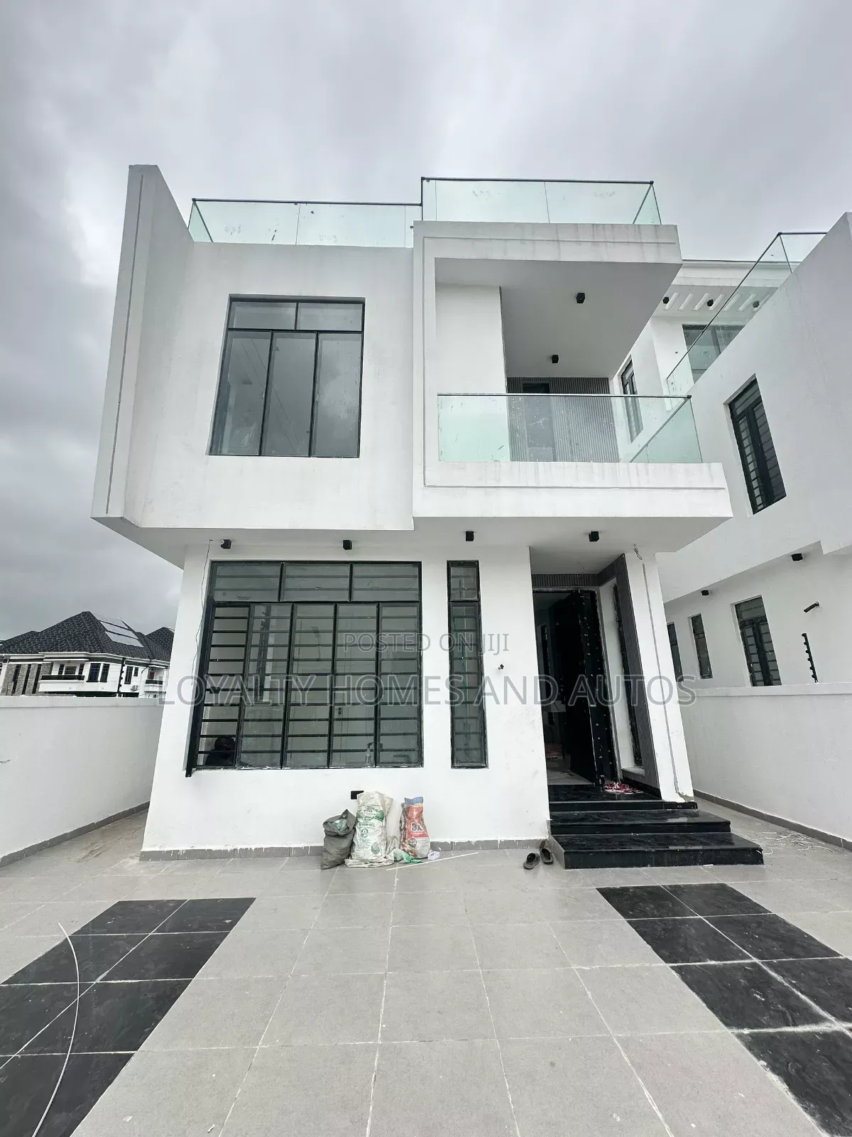 Furnished 5bdrm Duplex in Ikate, Lekki for sale in Lekki