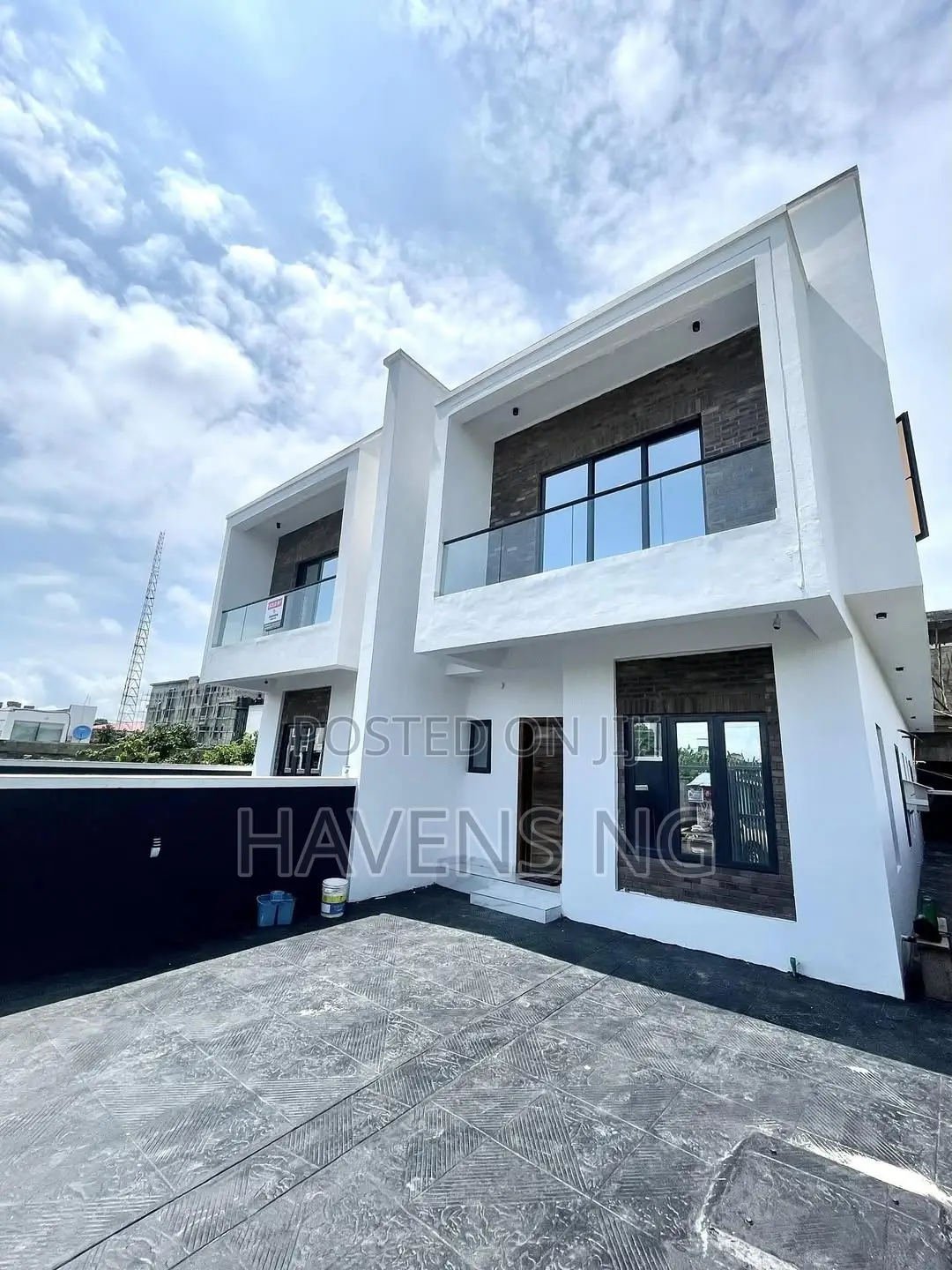 4bdrm Duplex in Abraham Adesanya Estate for sale in Abraham Adesanya Estate