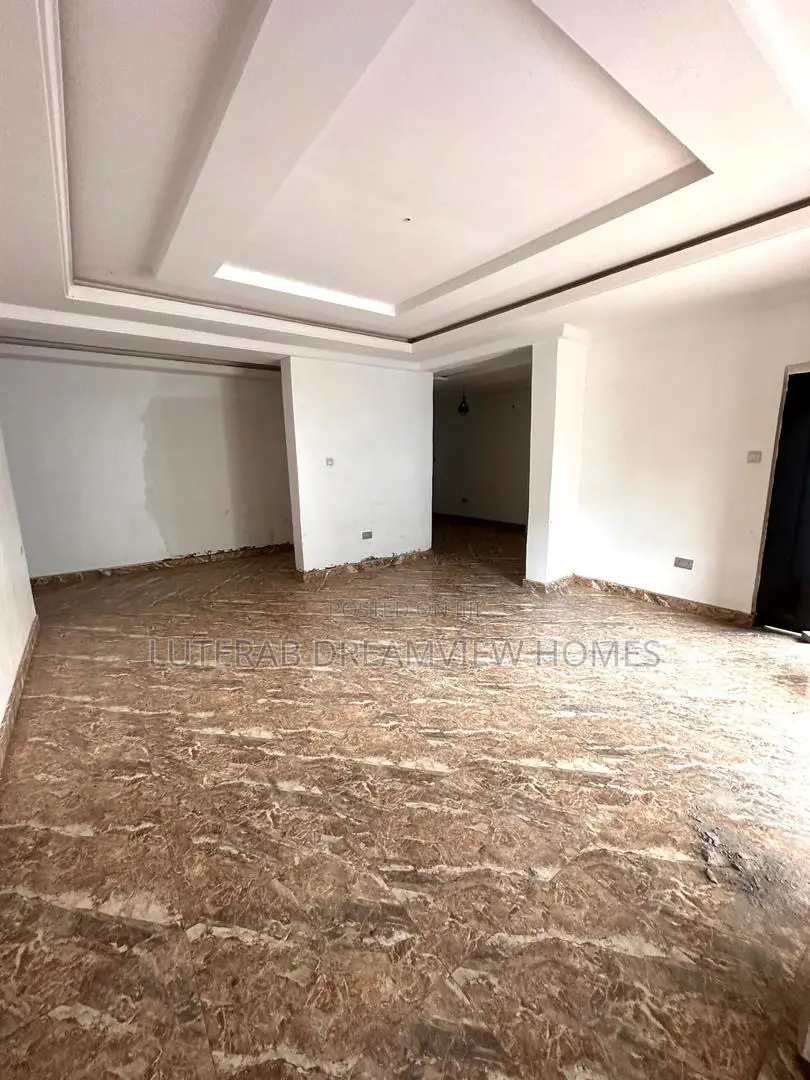 3bdrm Apartment in Jahi Gilmore Tarred for rent in Jahi