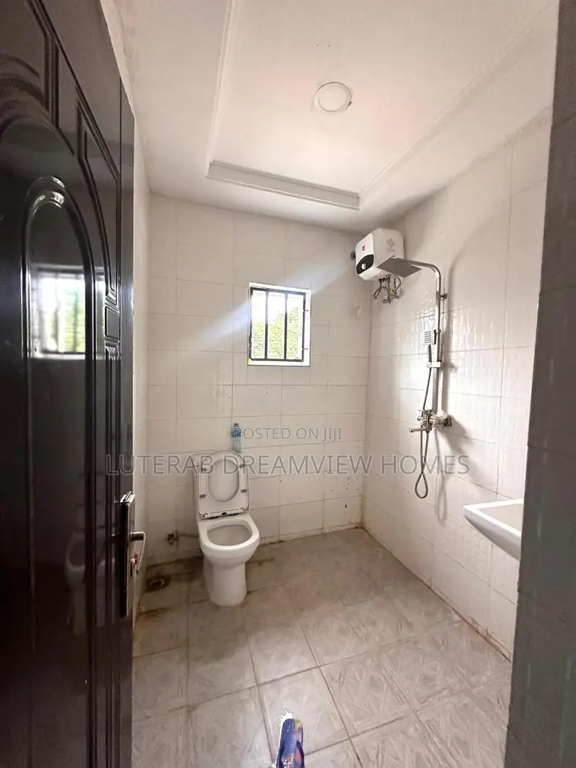 3bdrm Apartment in Jahi Gilmore Tarred for rent in Jahi