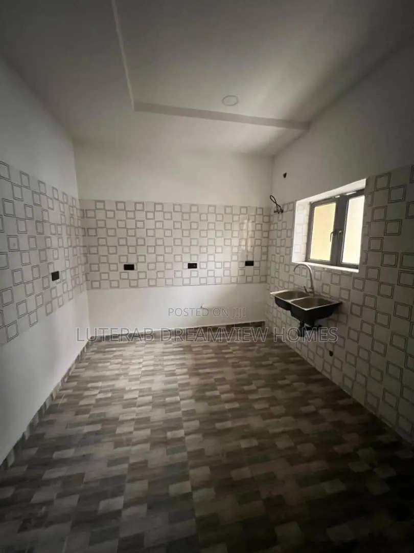 2bdrm Apartment in In A Mini Estate, Gaduwa for sale in Gaduwa