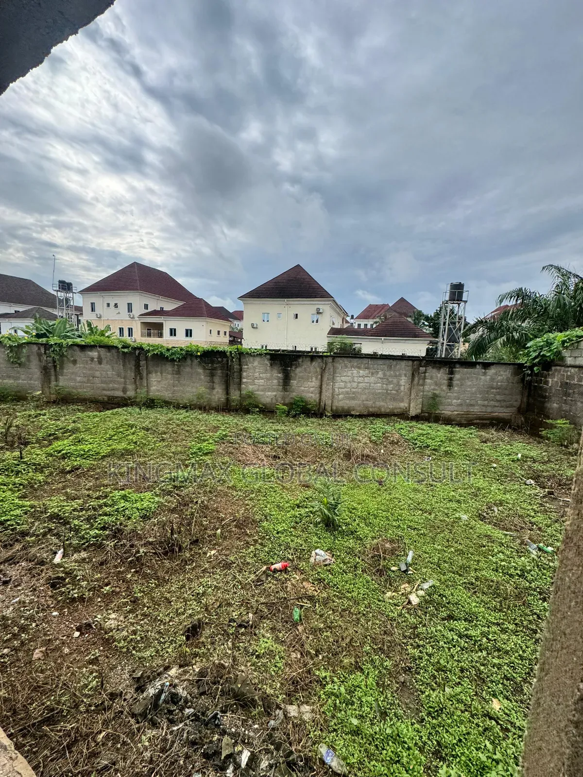 4bdrm Duplex in Life Camp for sale in Life Camp