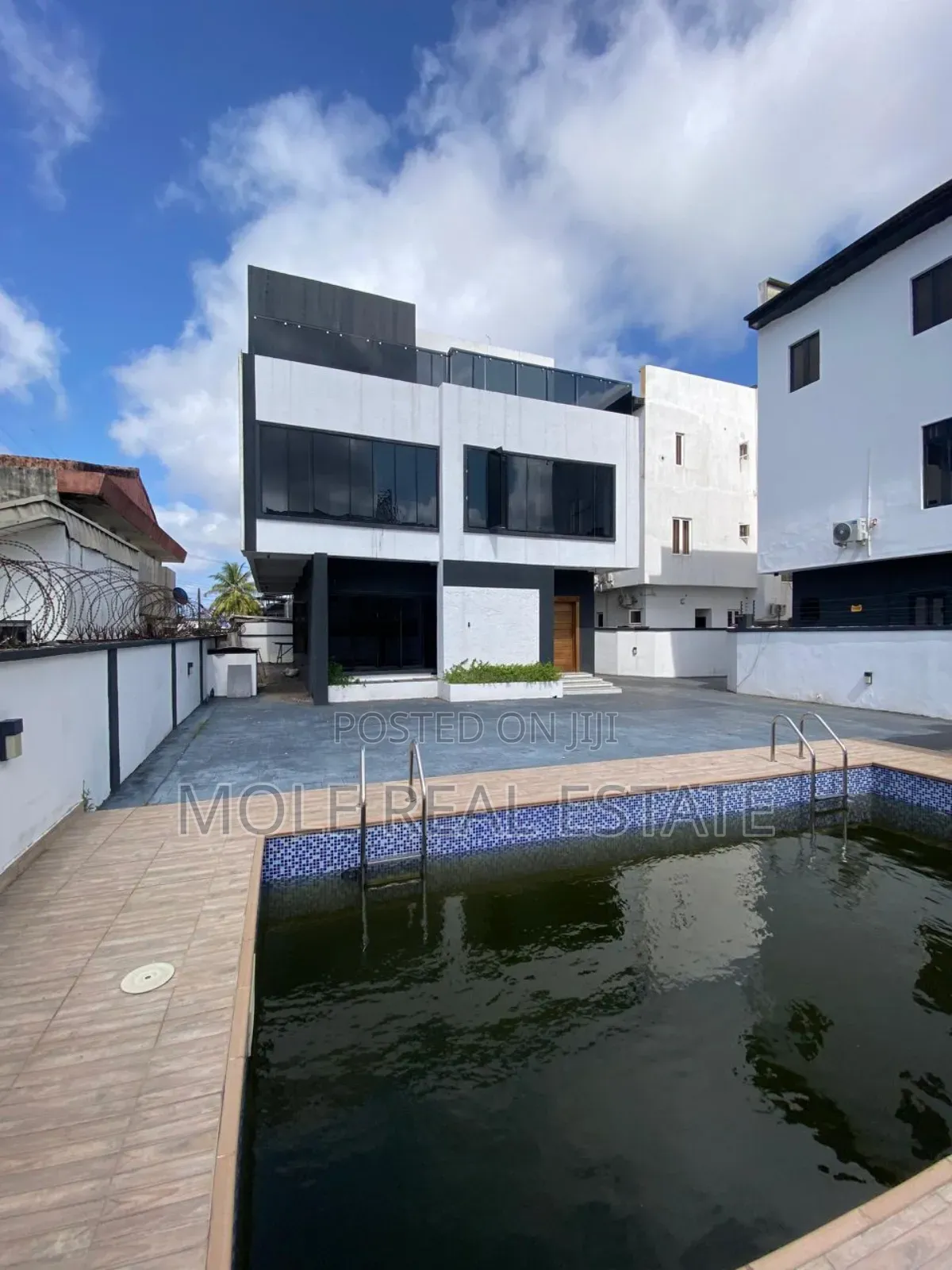 Furnished 5bdrm Duplex in Leki Phase 1 for sale in Lekki Phase 1