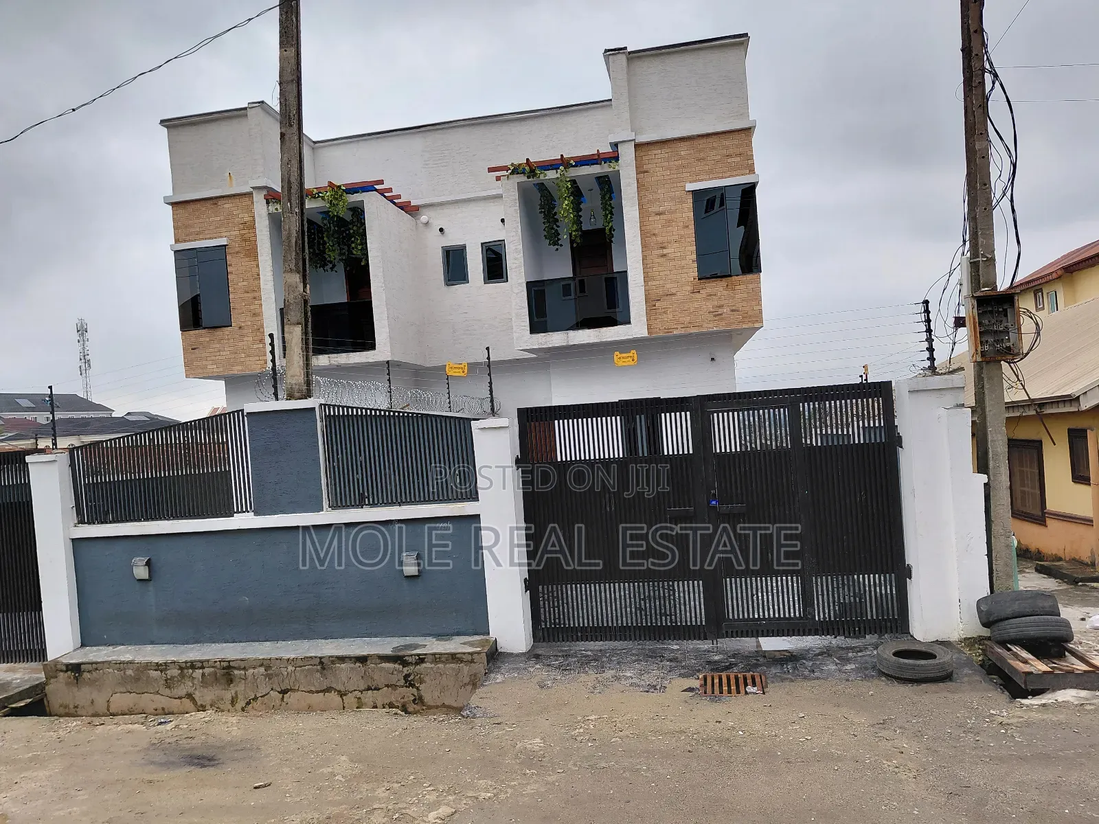 Furnished 5bdrm Duplex in Leki Phase 1 for sale in Lekki Phase 1