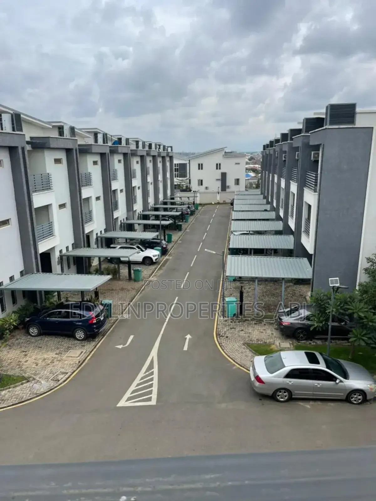 4 Bedroom Terrace at Jabi. FCT Abuja in Jabi