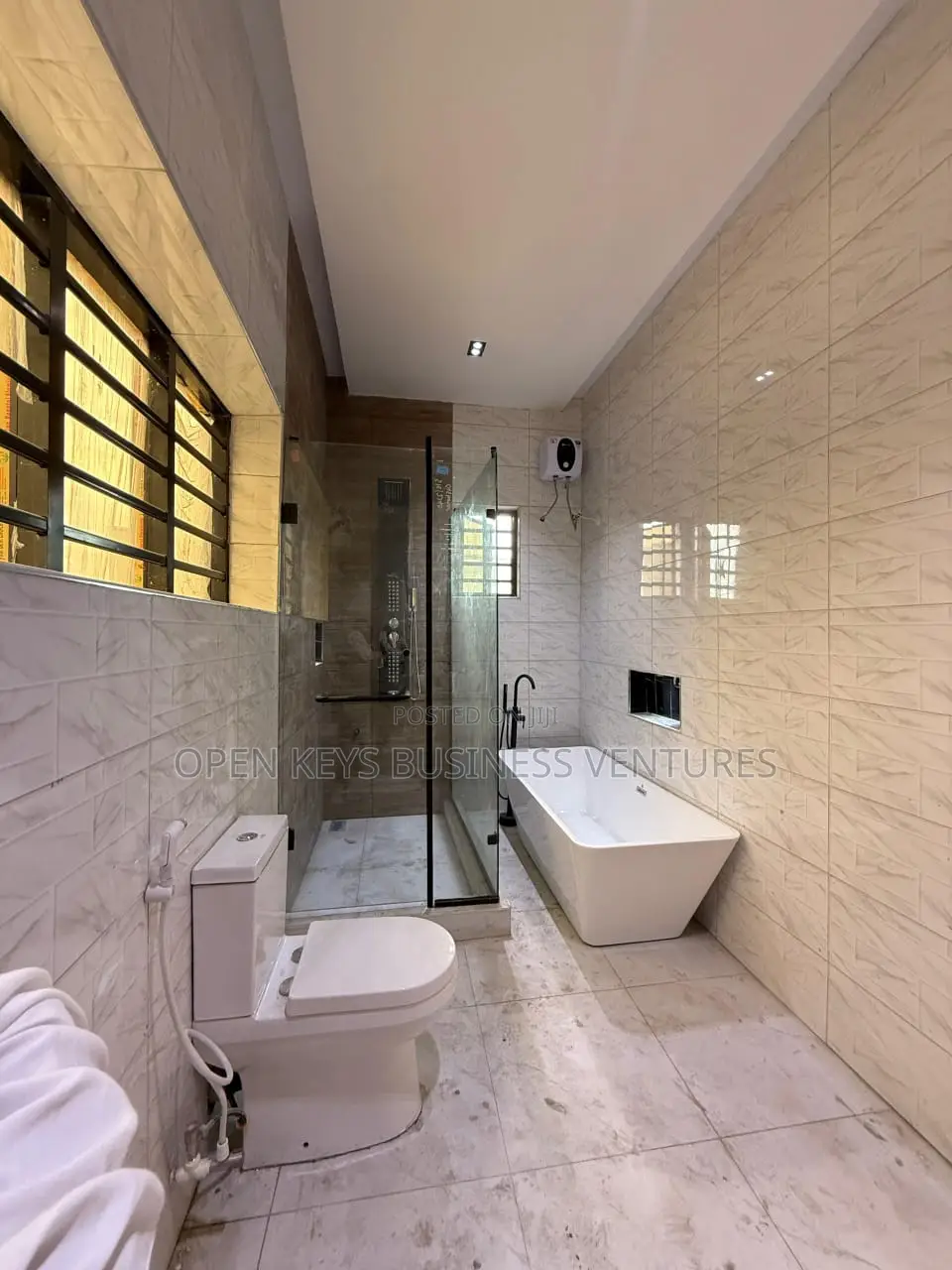 Furnished 4bdrm Duplex in Carlton Gate, Akobo for sale in Akobo