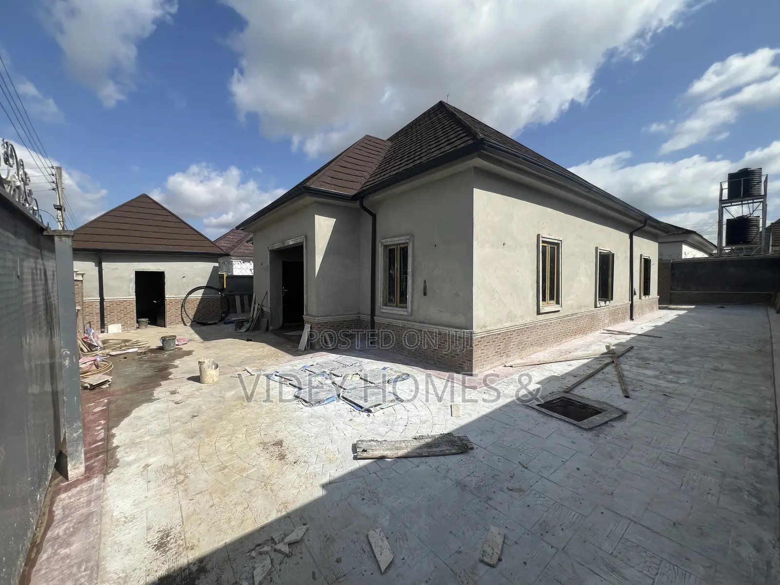 4bdrm Bungalow in Sungold Estate, Abuja (FCT) for rent in Abuja (FCT)