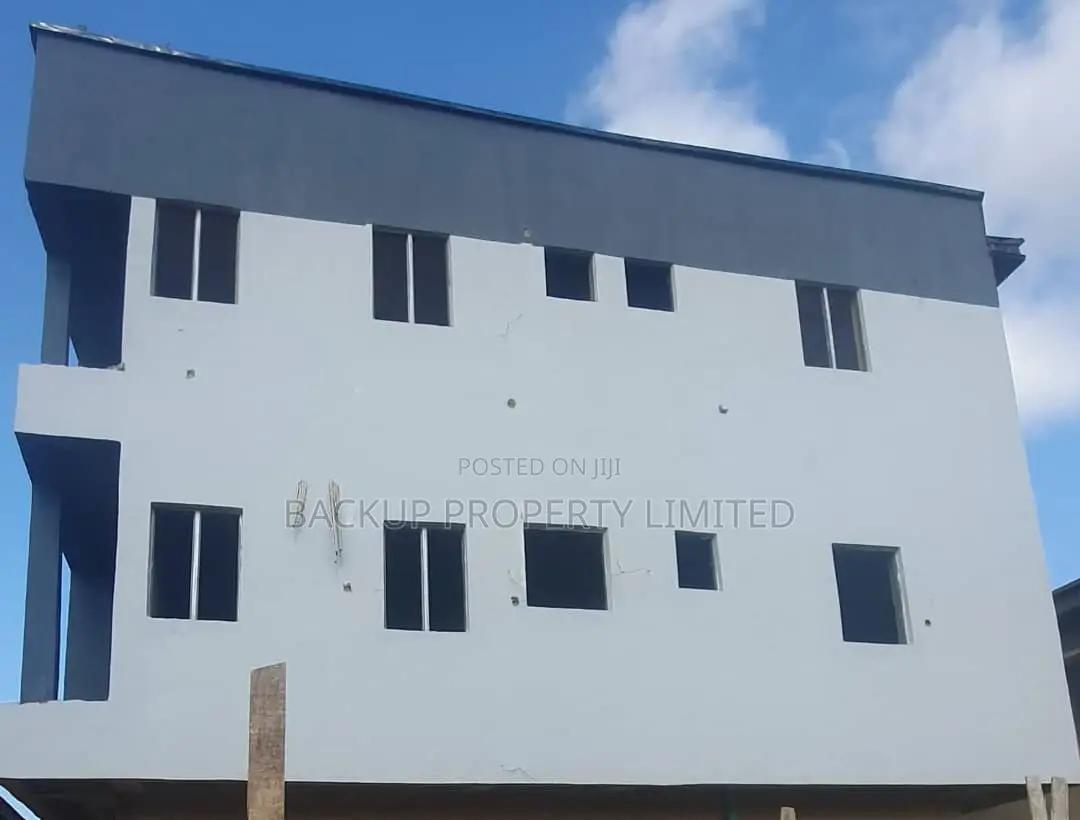 Newly Built Miniflat for Long-Lease in Ikorodu Road / Ilupeju