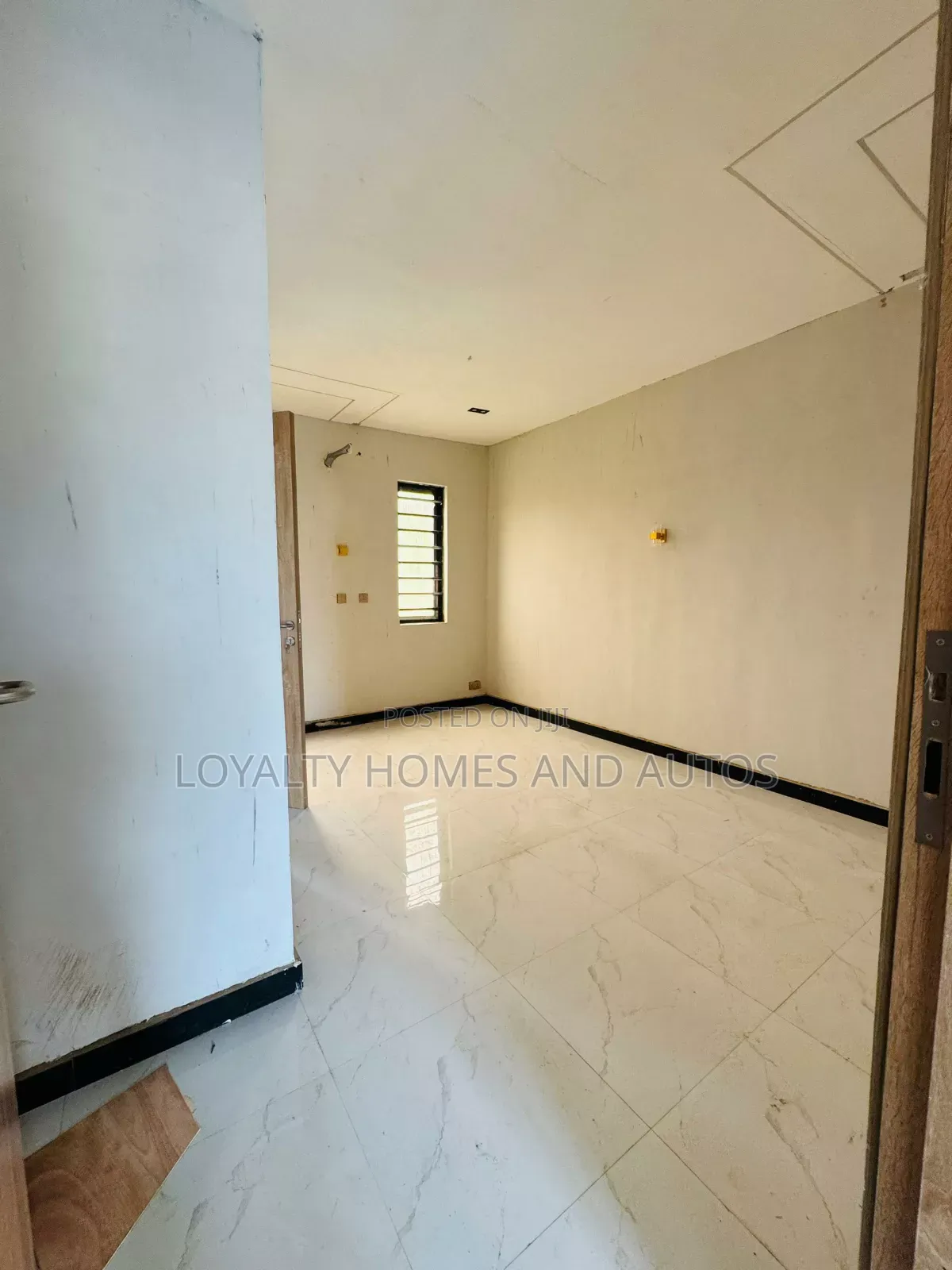 Furnished 4bdrm Duplex in Berger Lagos, Omole Phase 1 for sale in Omole Phase 1