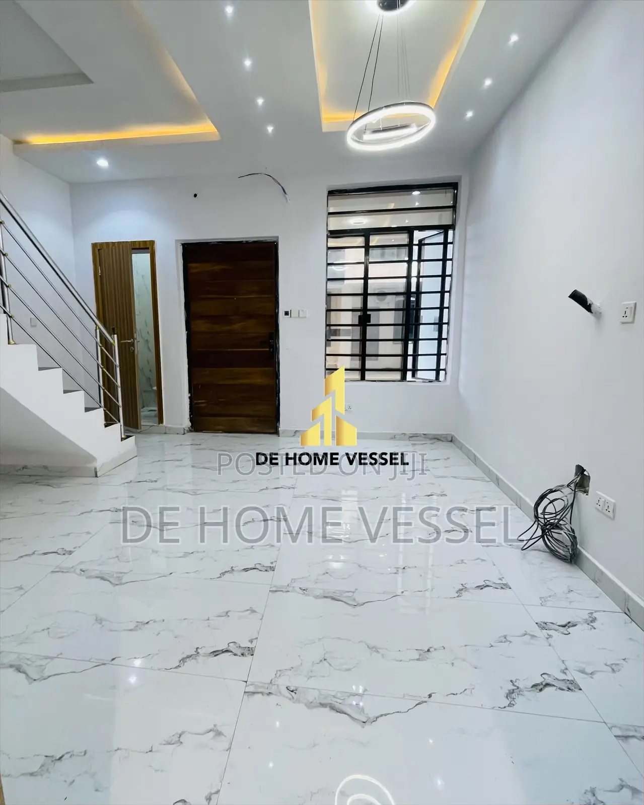 4bdrm Townhouse/Terrace in Ikota for sale in Ikota