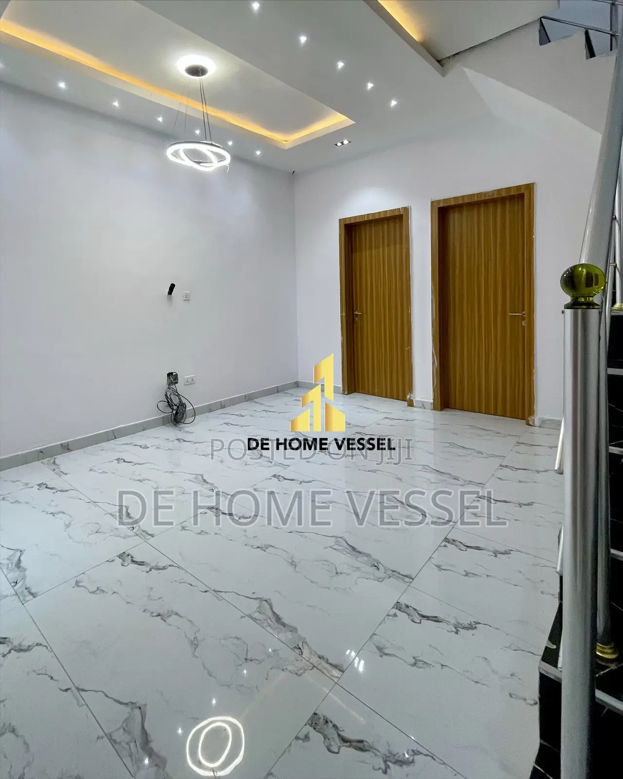 4bdrm Townhouse/Terrace in Ikota for sale in Ikota
