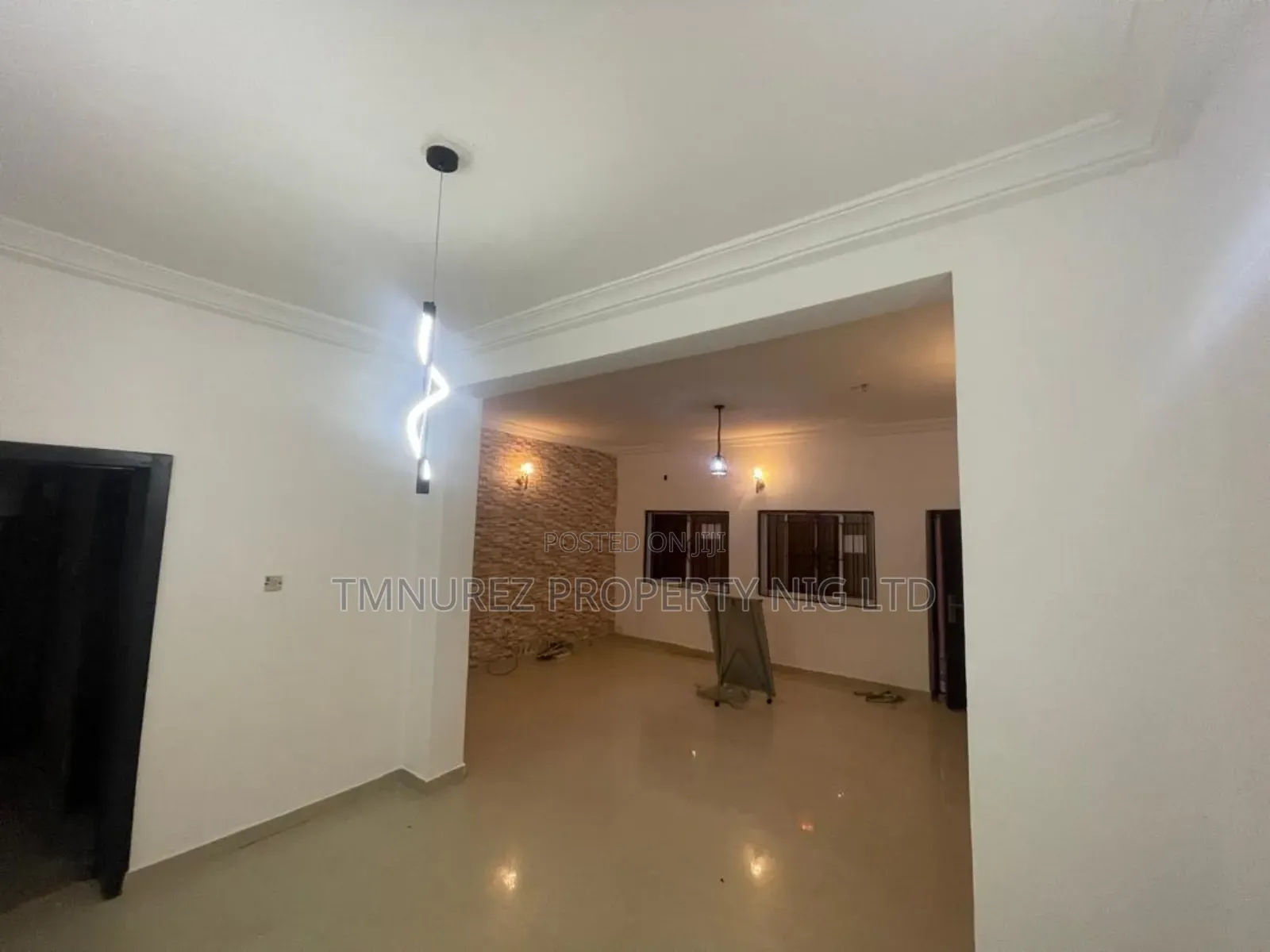 3bdrm Apartment in Chevron Estate, Lekki for rent in Lekki