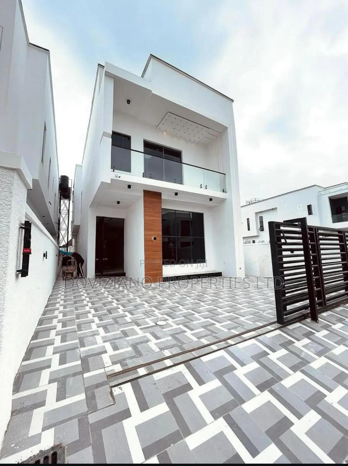 4bdrm Duplex in Ajah for sale in Ajah