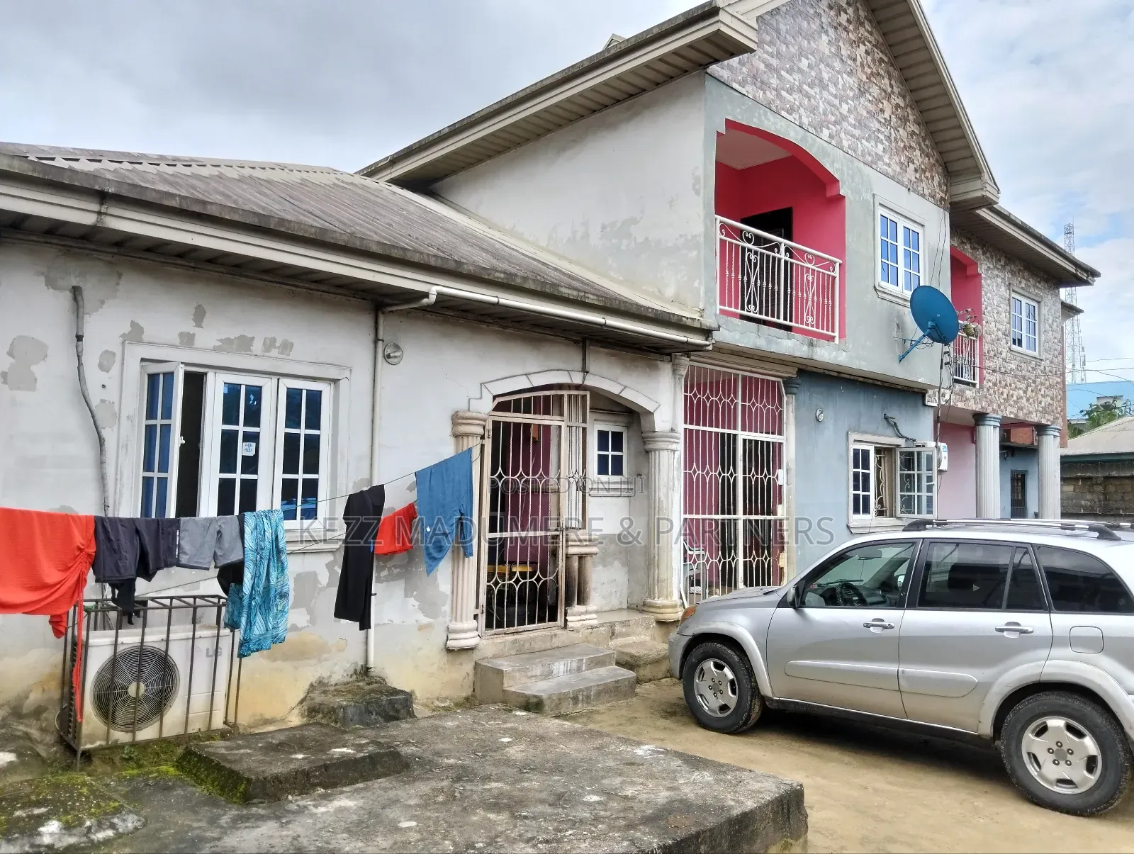 8bdrm Block of Flats in Off Sars Road Port for sale in Port-Harcourt