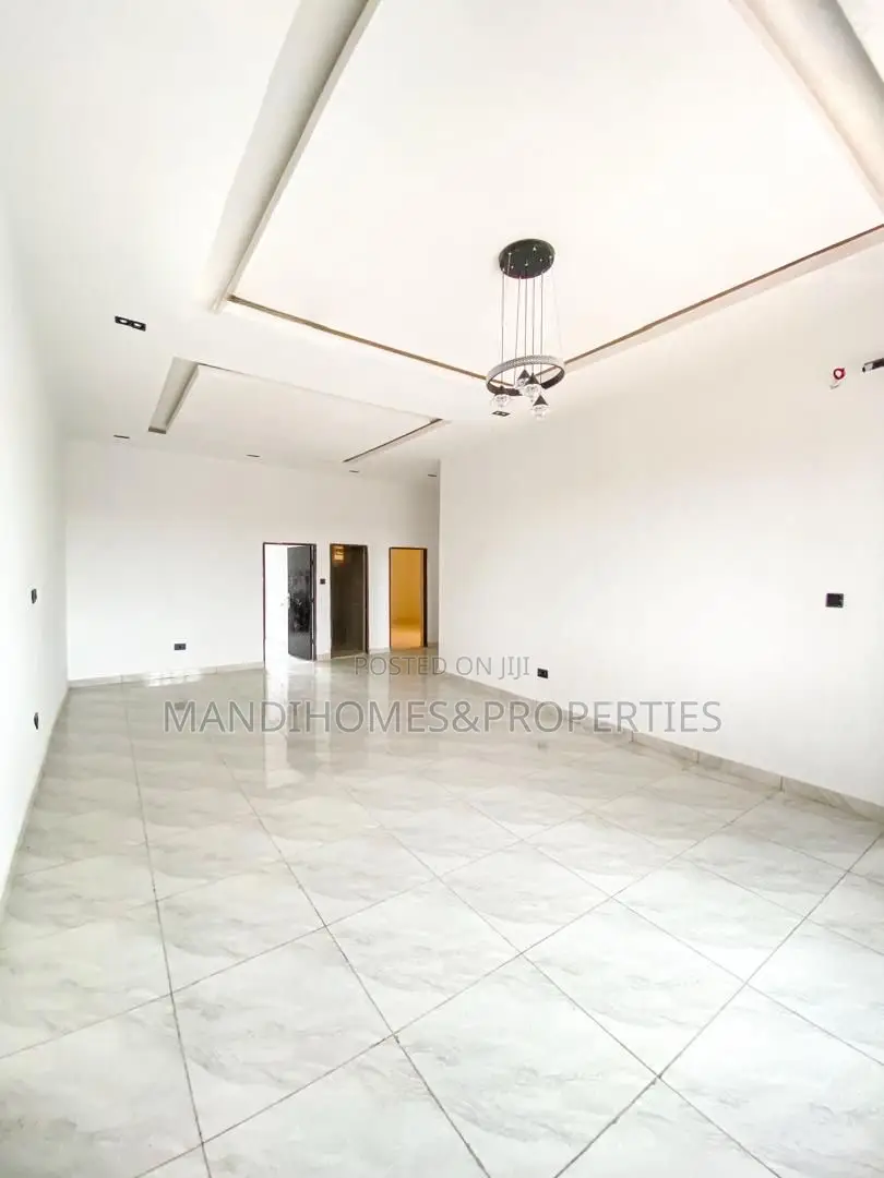 2bdrm Apartment in Sangotedo for sale in Sangotedo