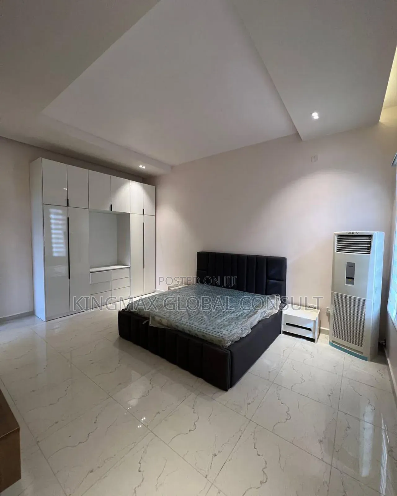 5bdrm Duplex in Guzape District for sale in Guzape District