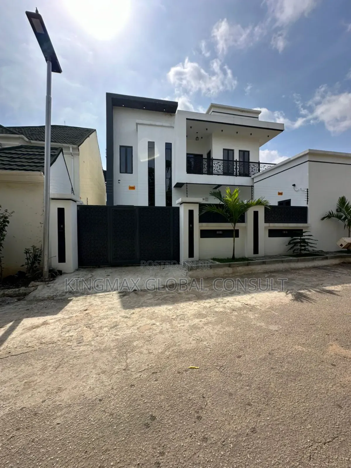 6bdrm Duplex in Life Camp Abuja for sale in Life Camp