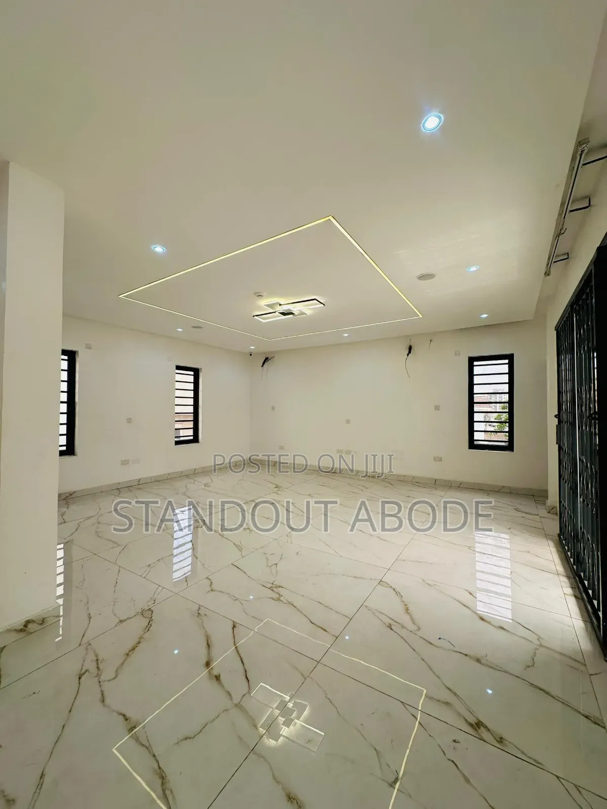 5bdrm Duplex in Inside An Estate, Omole Phase 1 for sale in Omole Phase 1