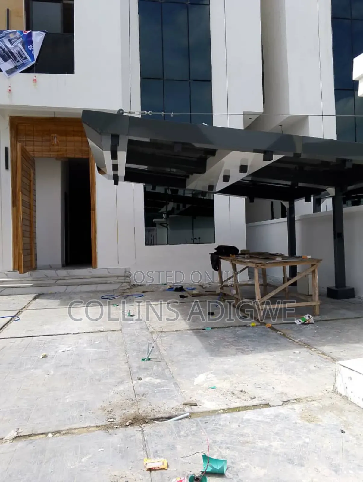 5bdrm Duplex in Access Call Estate, Chevron for sale in Chevron