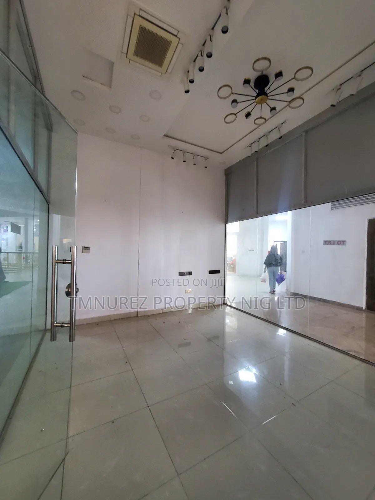 Shop Showroom for Rent in Lekki