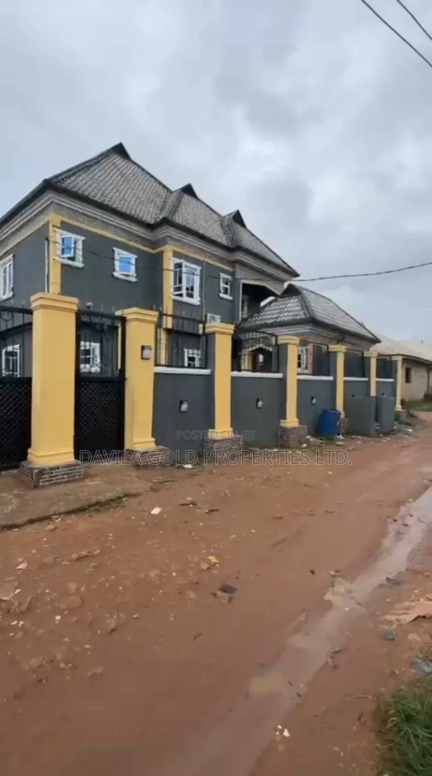 18bdrm Block of Flats in Benin City for sale in Benin City