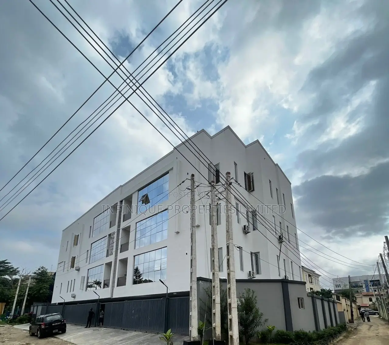 3bdrm Apartment in Shonibare Estate for sale in Shonibare Estate