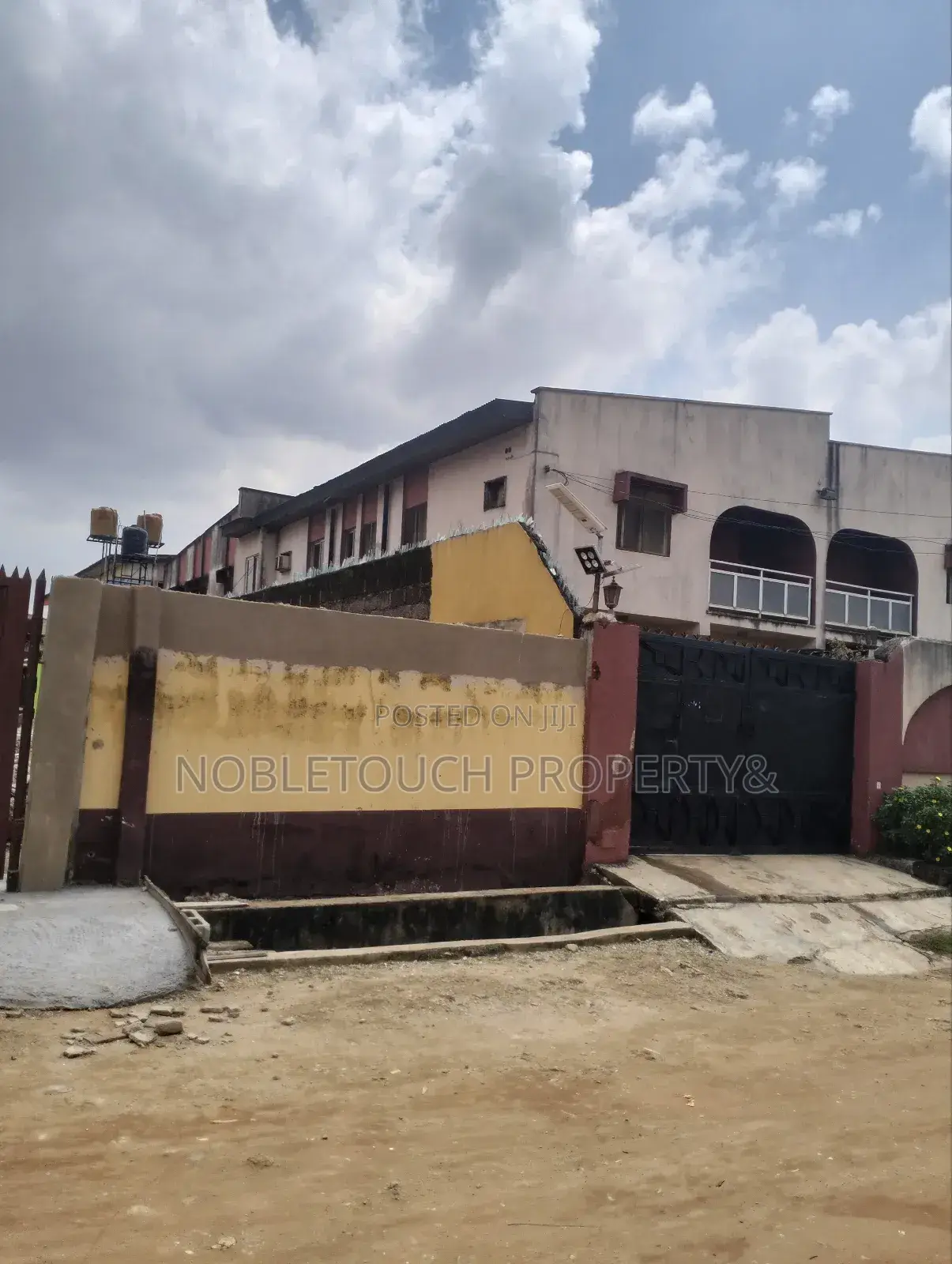 5bdrm Duplex in Ikotun Isolo Ejigbo, Oke-Afa for sale in Oke-Afa