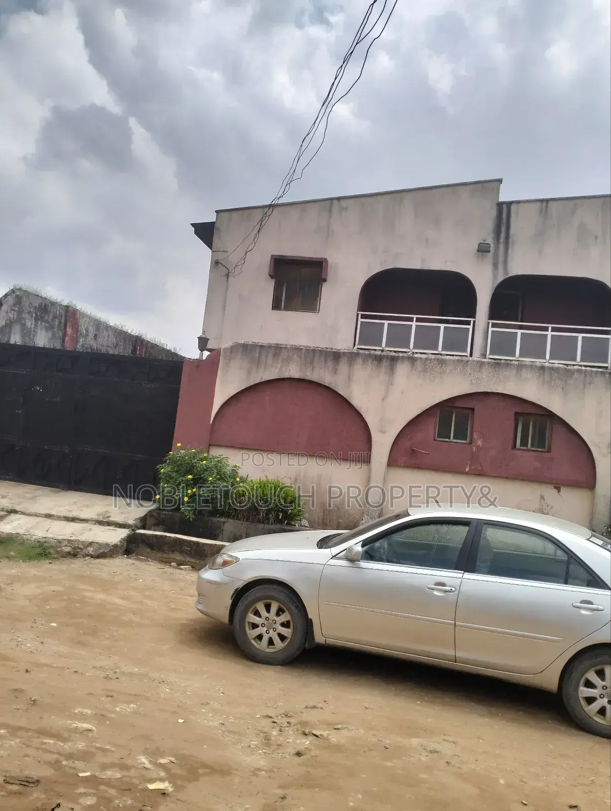 5bdrm Duplex in Ikotun Isolo Ejigbo, Oke-Afa for sale in Oke-Afa