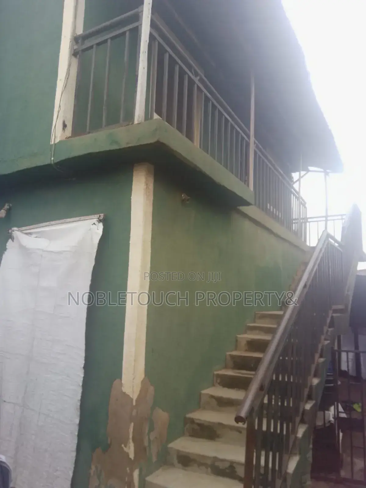 2bdrm Block of Flats in Liasu Road Ikotun, Iseri Olofin for sale in Iseri Olofin
