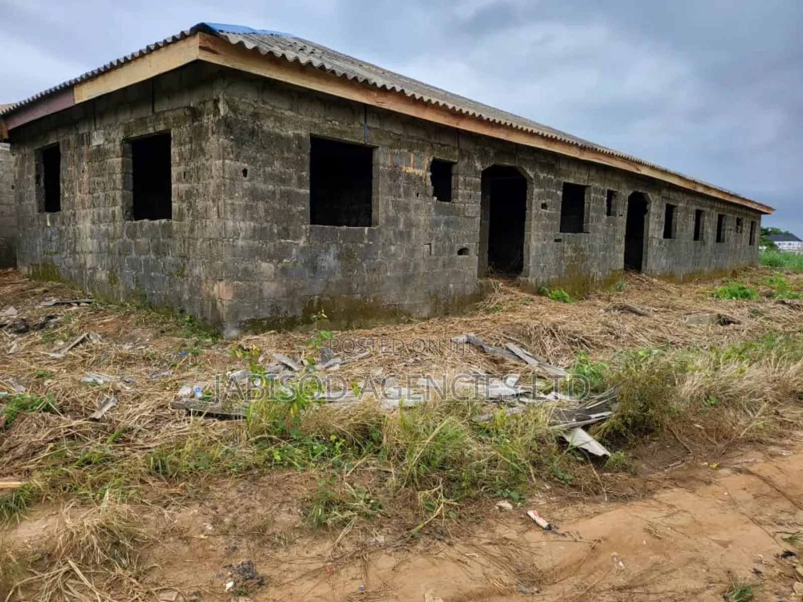 2bdrm Bungalow in Victoria Ekundayo, Ikorodu for sale in Ikorodu