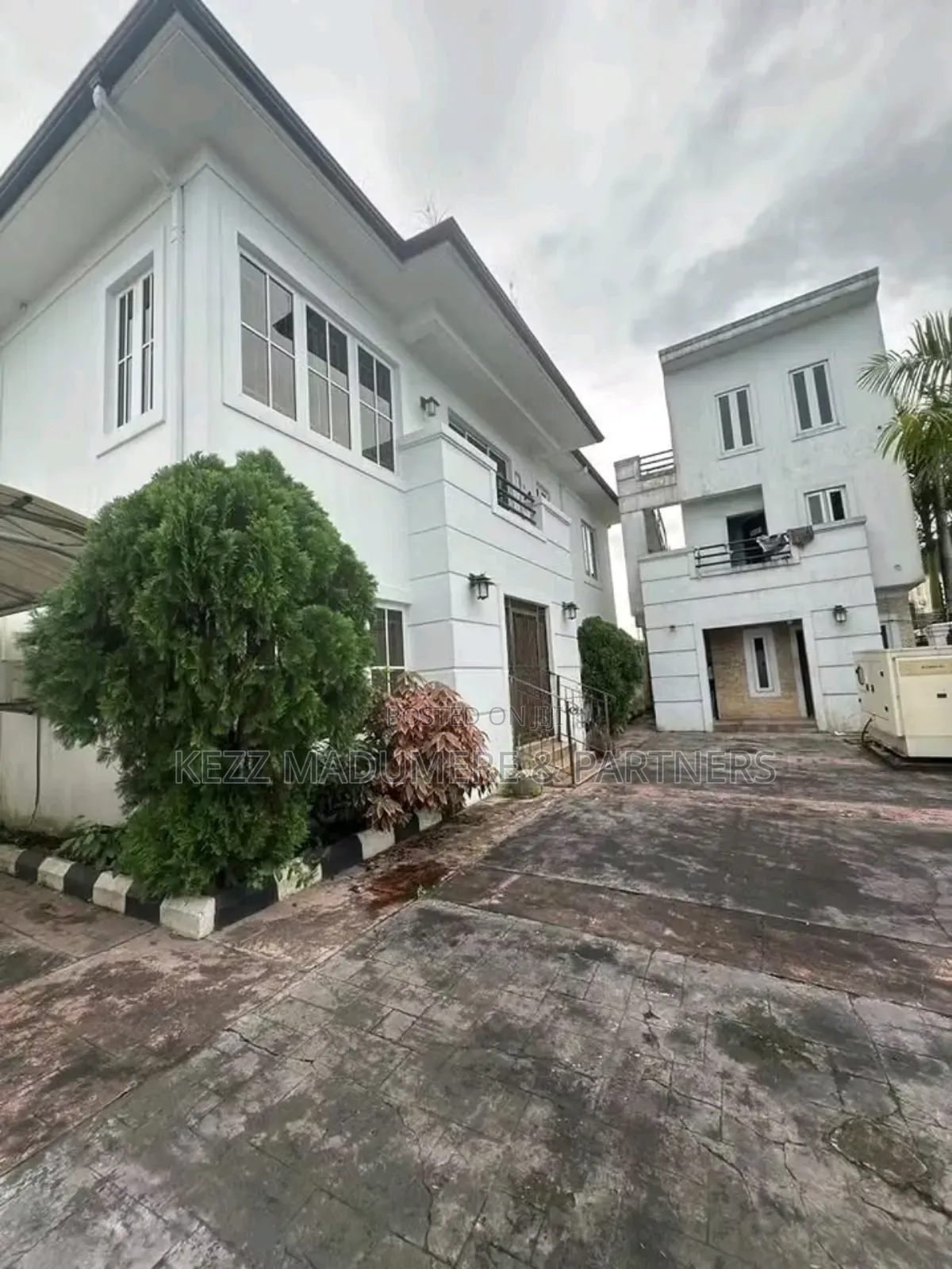 4bdrm Duplex in Dr Peter Odili Trans for sale in Port-Harcourt