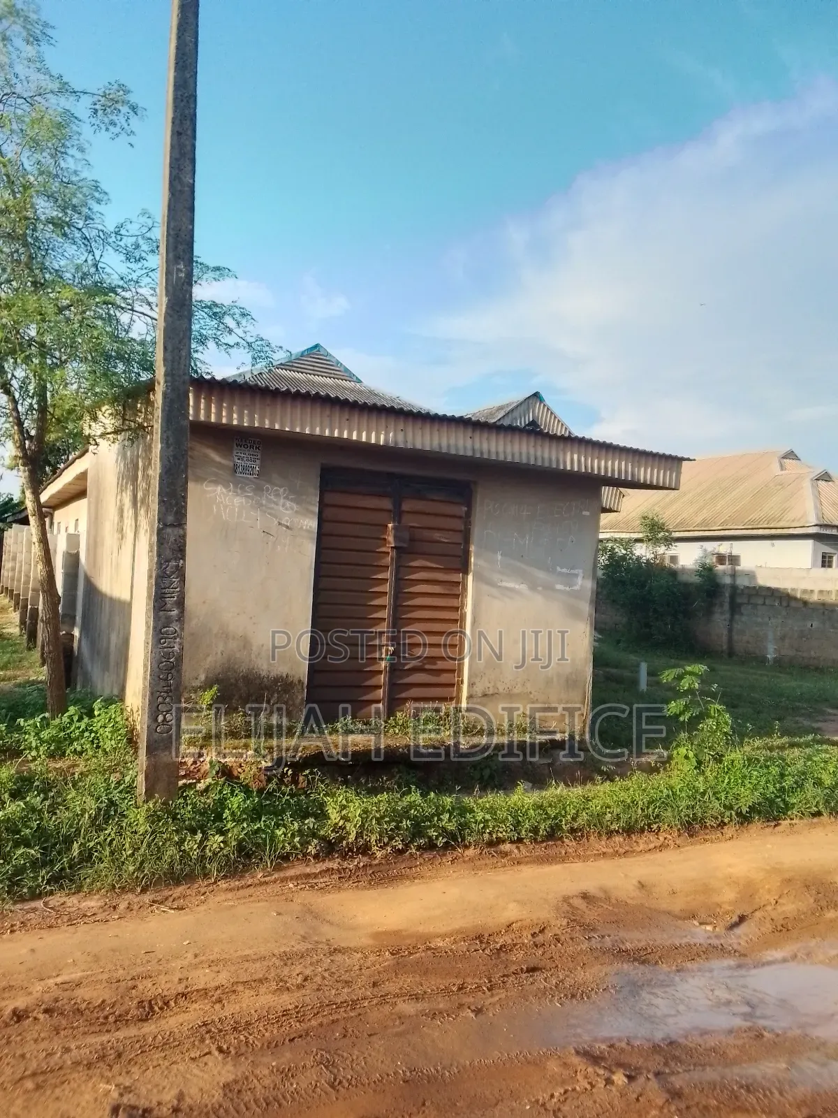 4bdrm Block of Flats in Parkview, Ijede / Ikorodu for sale in Ijede / Ikorodu