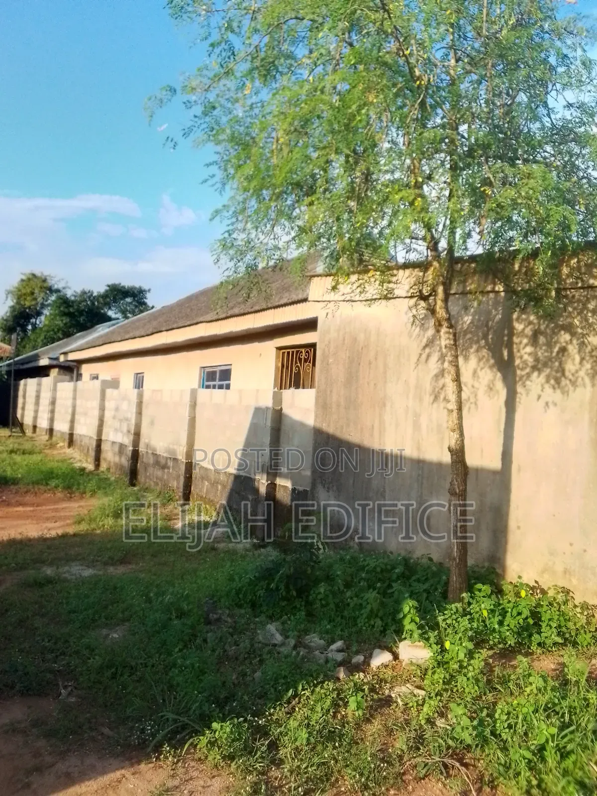 4bdrm Block of Flats in Parkview, Ijede / Ikorodu for sale in Ijede / Ikorodu