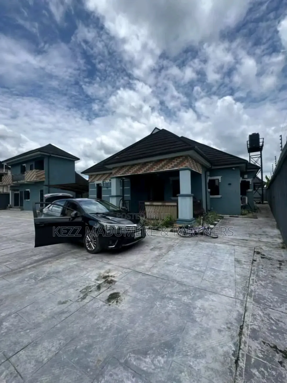 3bdrm Bungalow in Ceaderwood Estate for sale in Port-Harcourt