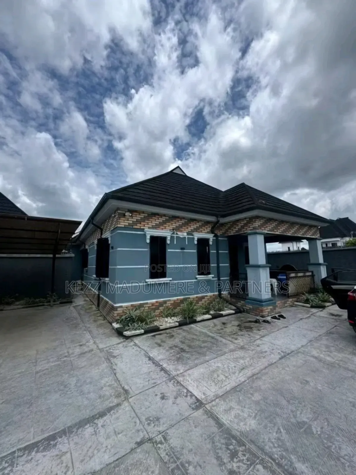 3bdrm Bungalow in Ceaderwood Estate for sale in Port-Harcourt