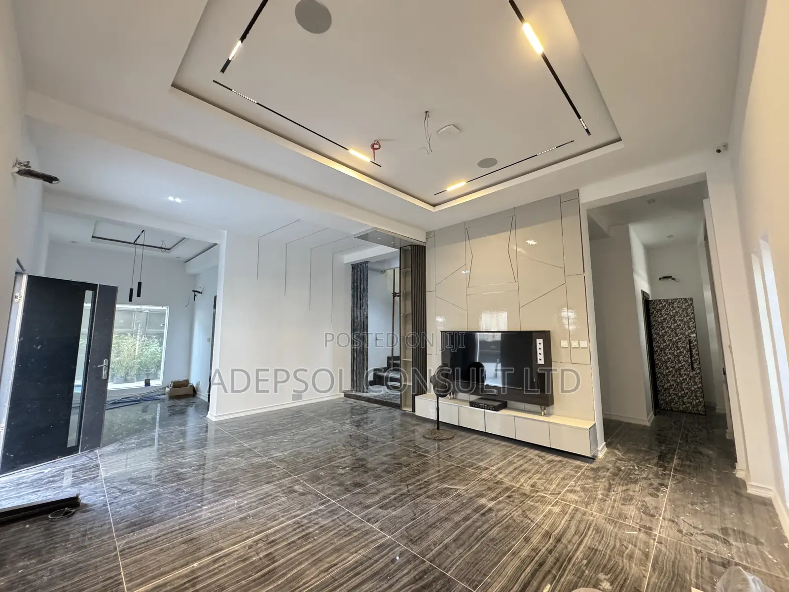 5bdrm Duplex in Old Ikoyi for sale in Old Ikoyi