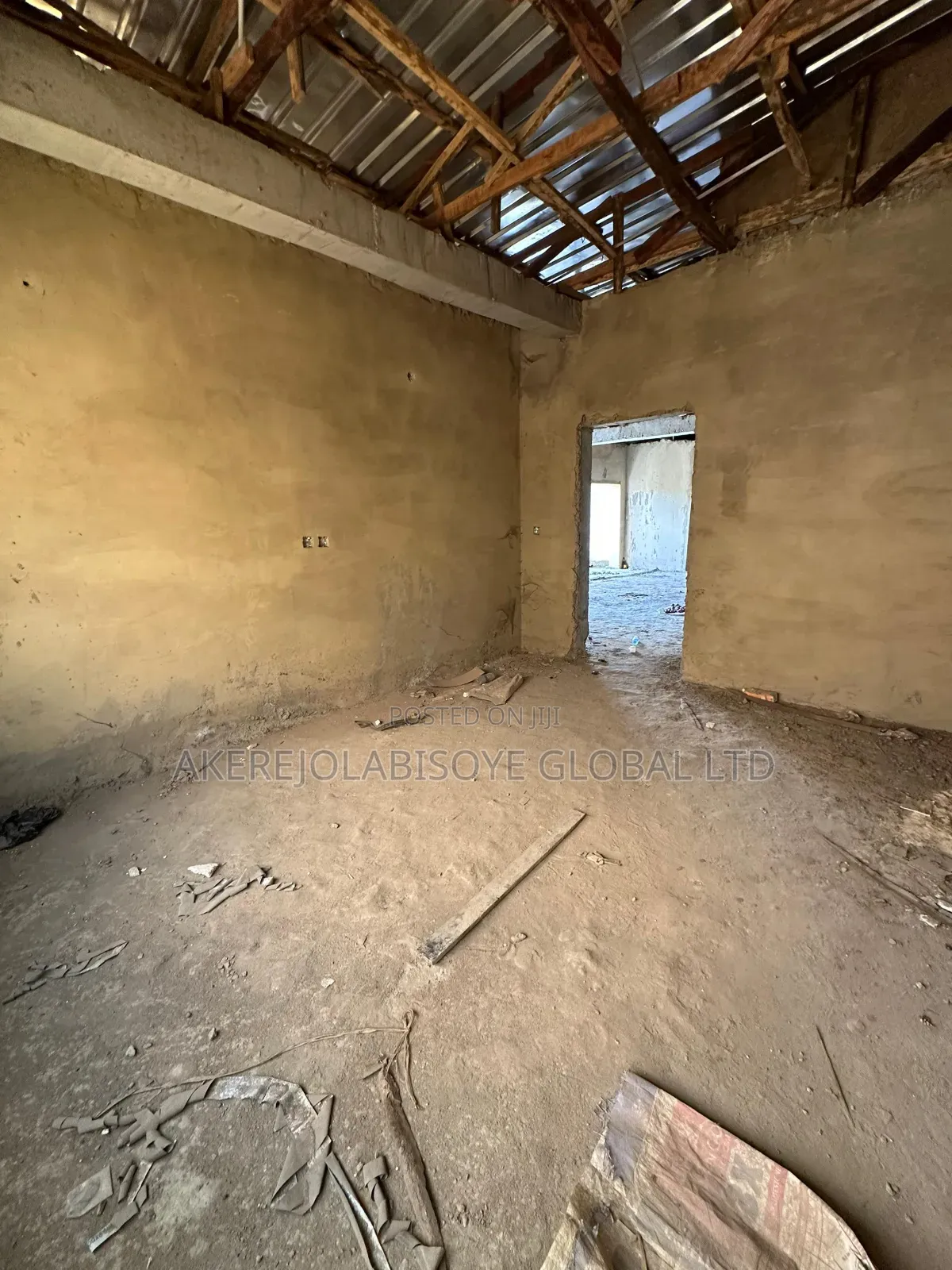 2bdrm Apartment in In An Estate for sale in Life Camp