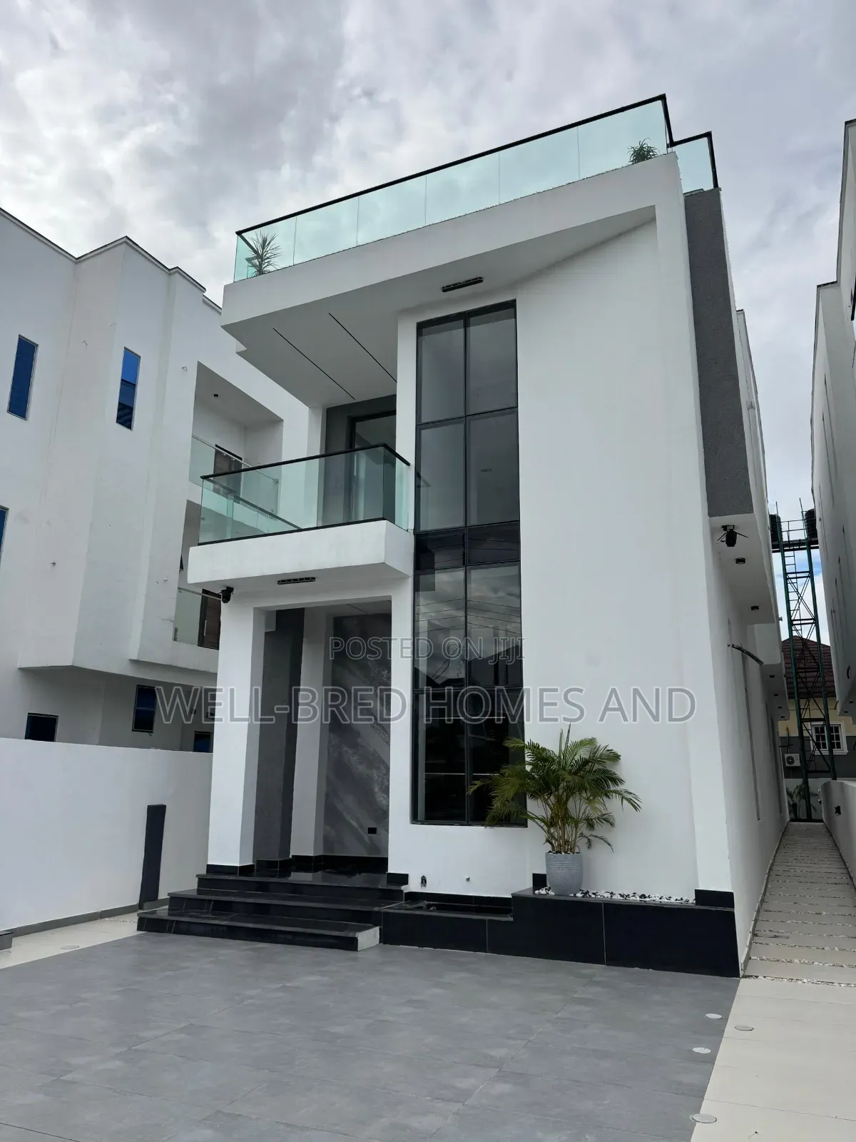 5bdrm Duplex in Lekki for sale in Lekki