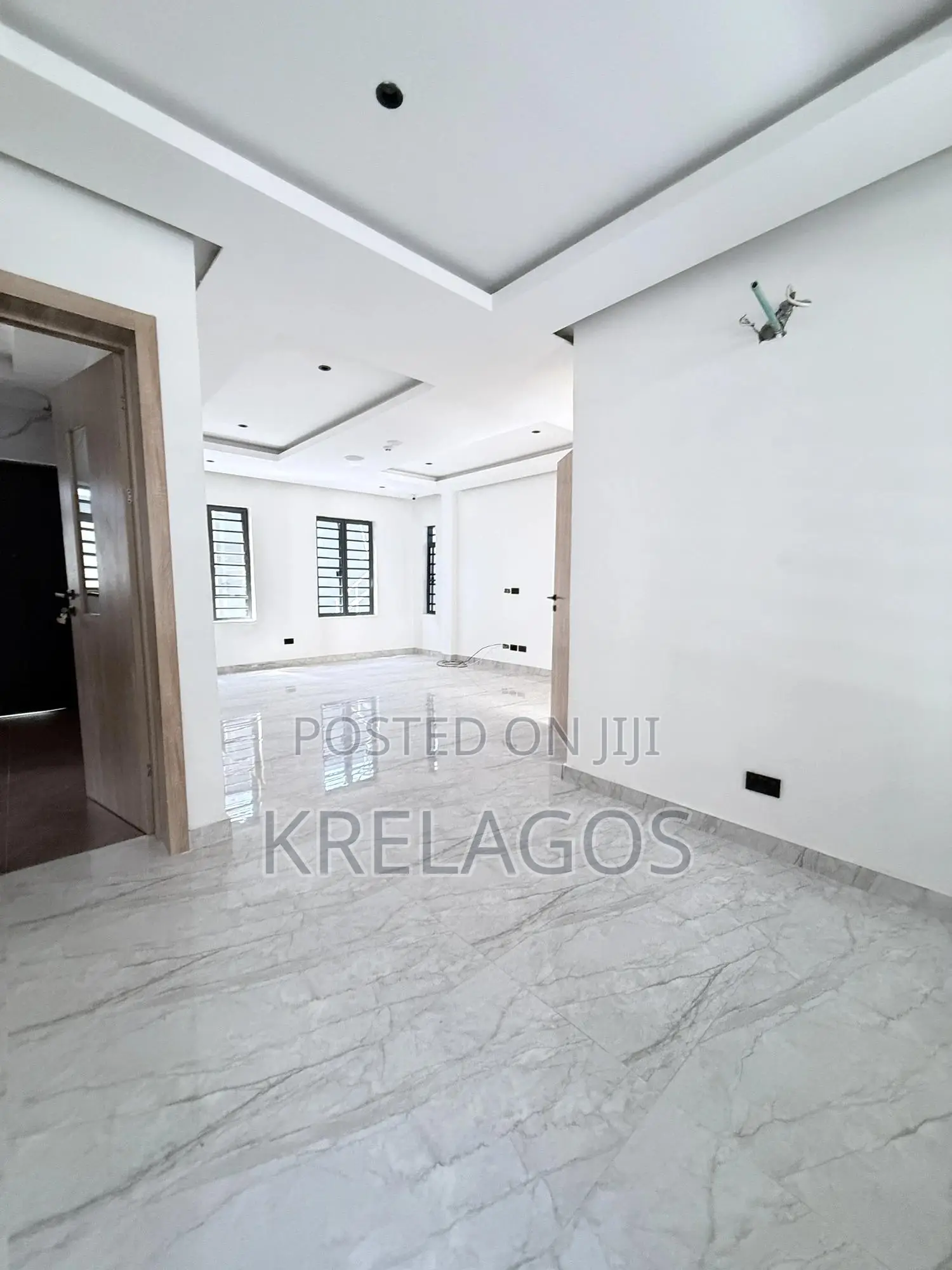 4bdrm Duplex in Lekki Phase 1 for sale in Lekki Phase 1