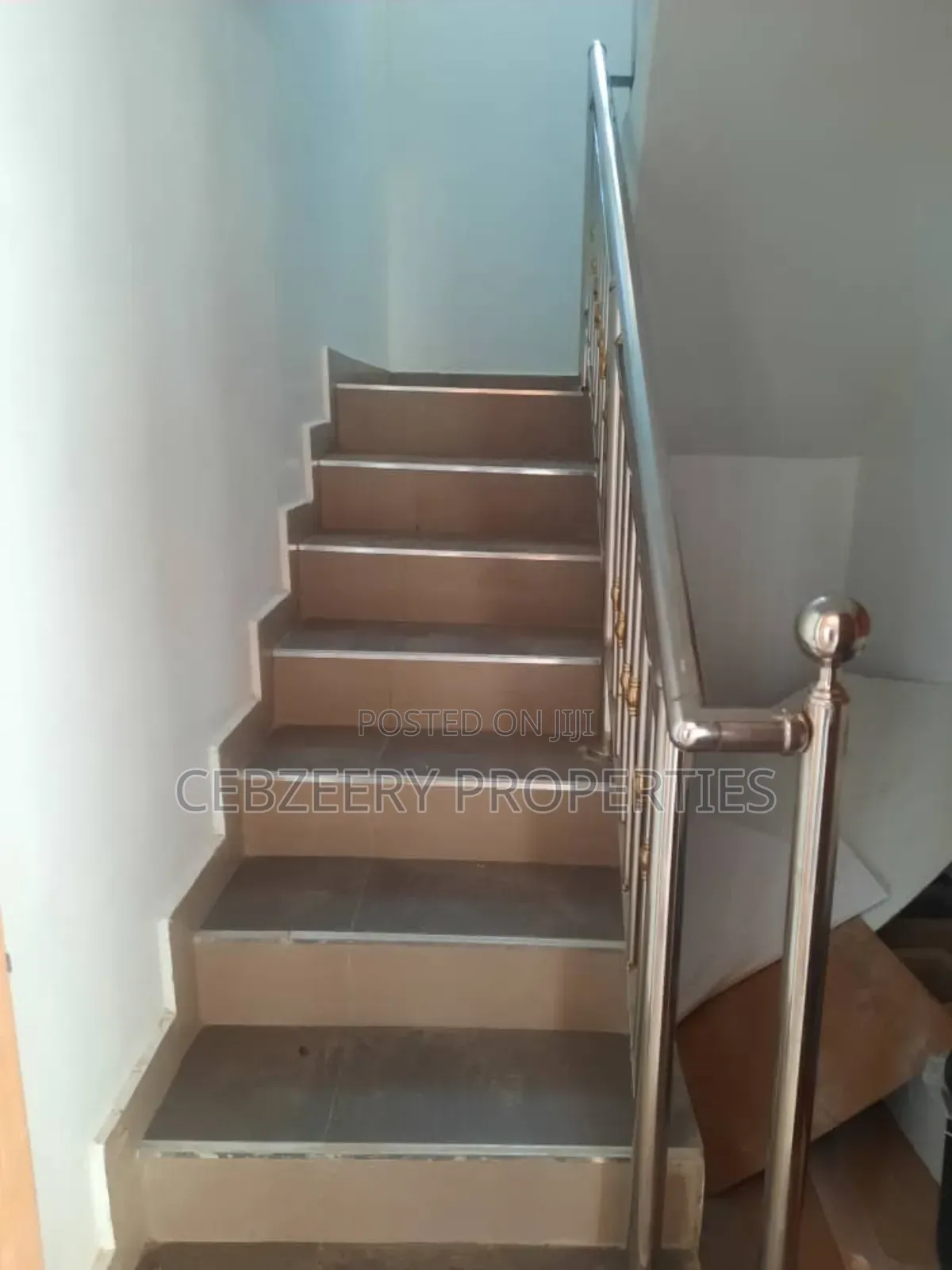 3bdrm Apartment in Ikeja GRA for rent in Ikeja GRA