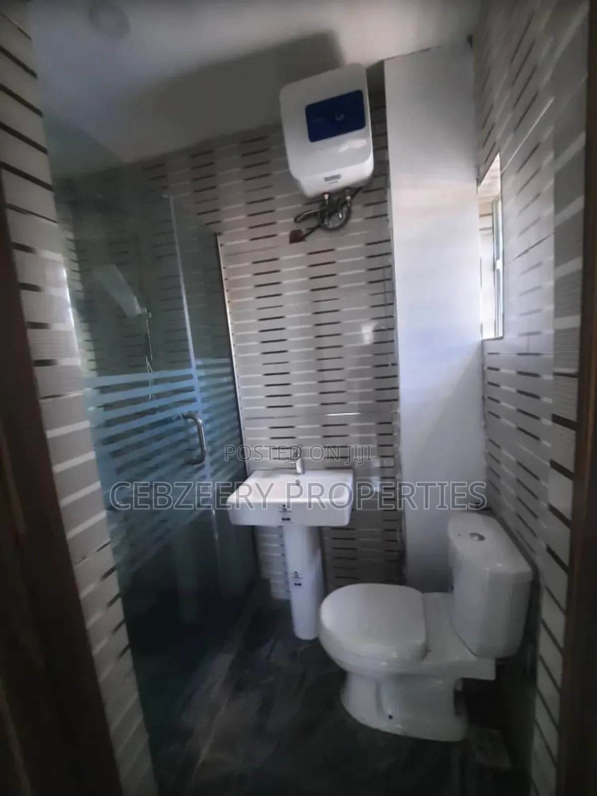 3bdrm Apartment in Ikeja GRA for rent in Ikeja GRA